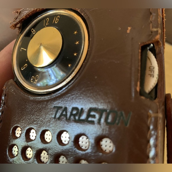 Vintage tarleton portable transistor radio - Picture 5 of 13
